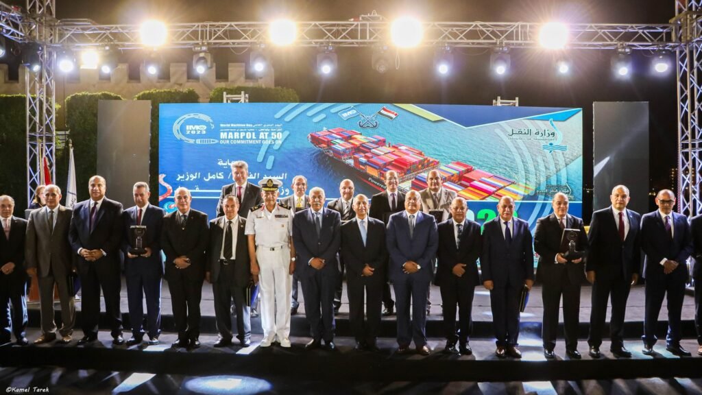 ميناء دمياط يفوز بجائزة خلال مشاركته في احتفالية اليوم البحري العالمي 2023