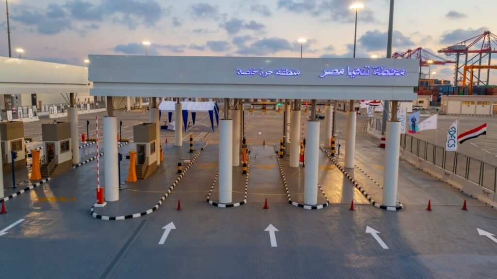 تسجيل أكثر من 7 آلاف شاحنة بنظام التسجيل المسبق لمحطة تحيا مصر بميناء الاسكندرية