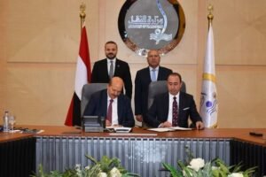كامل الوزير يشهد توقيع مذكرة تفاهم لانشاء مشروع تخريد السفن بميناء دمياط