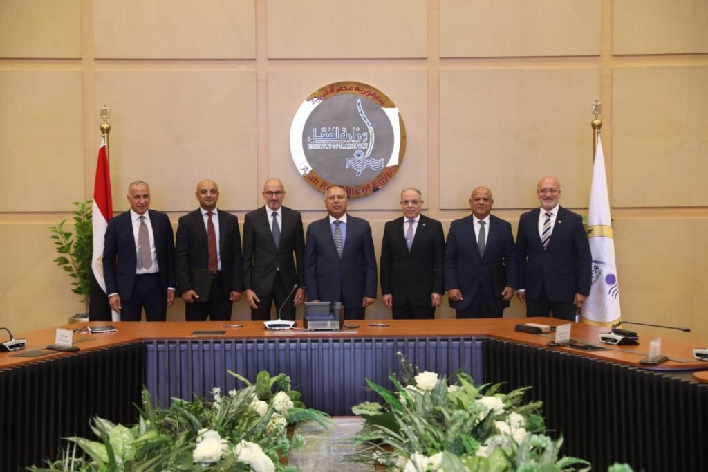 تحالف LATT يقننص صفقة محطة الصب الجاف بميناء الدخيلة