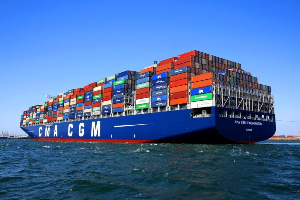 CMA CGM تتراجع عن فرض رسوم اضافية بالموانئ الجزائرية
