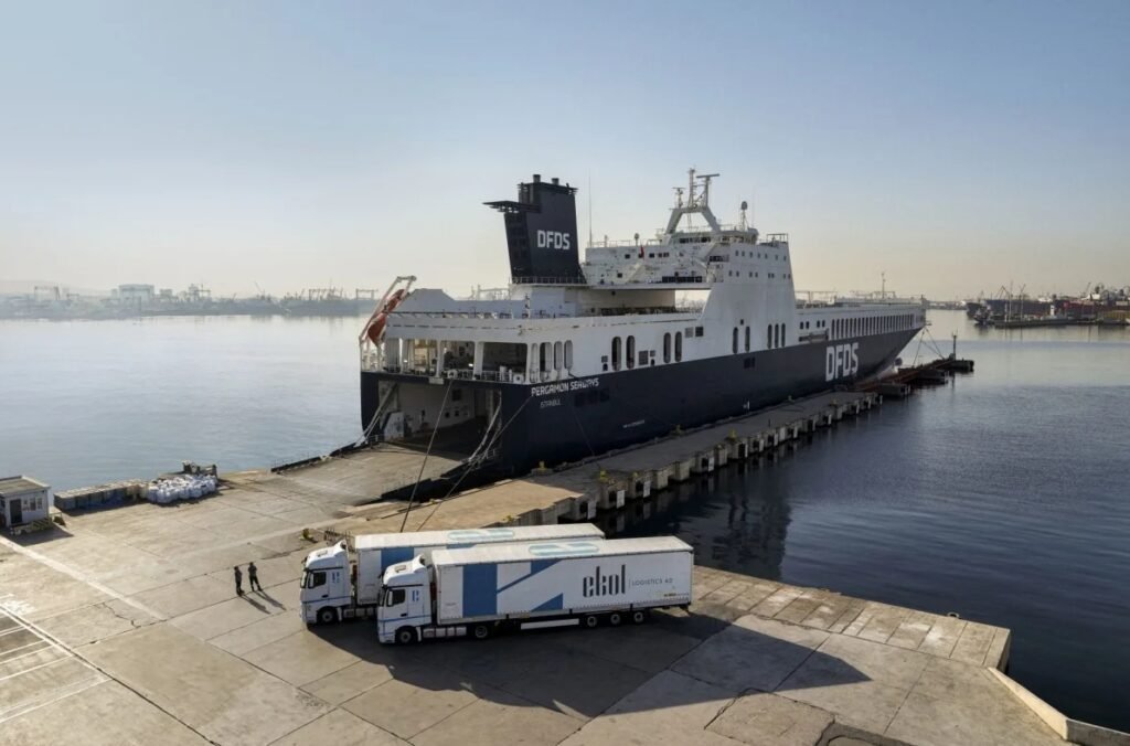 DFDS خط الرورو مصر/ ايطاليا يستحوذ على EKOL و Prime Rail خط الرورو DFDS