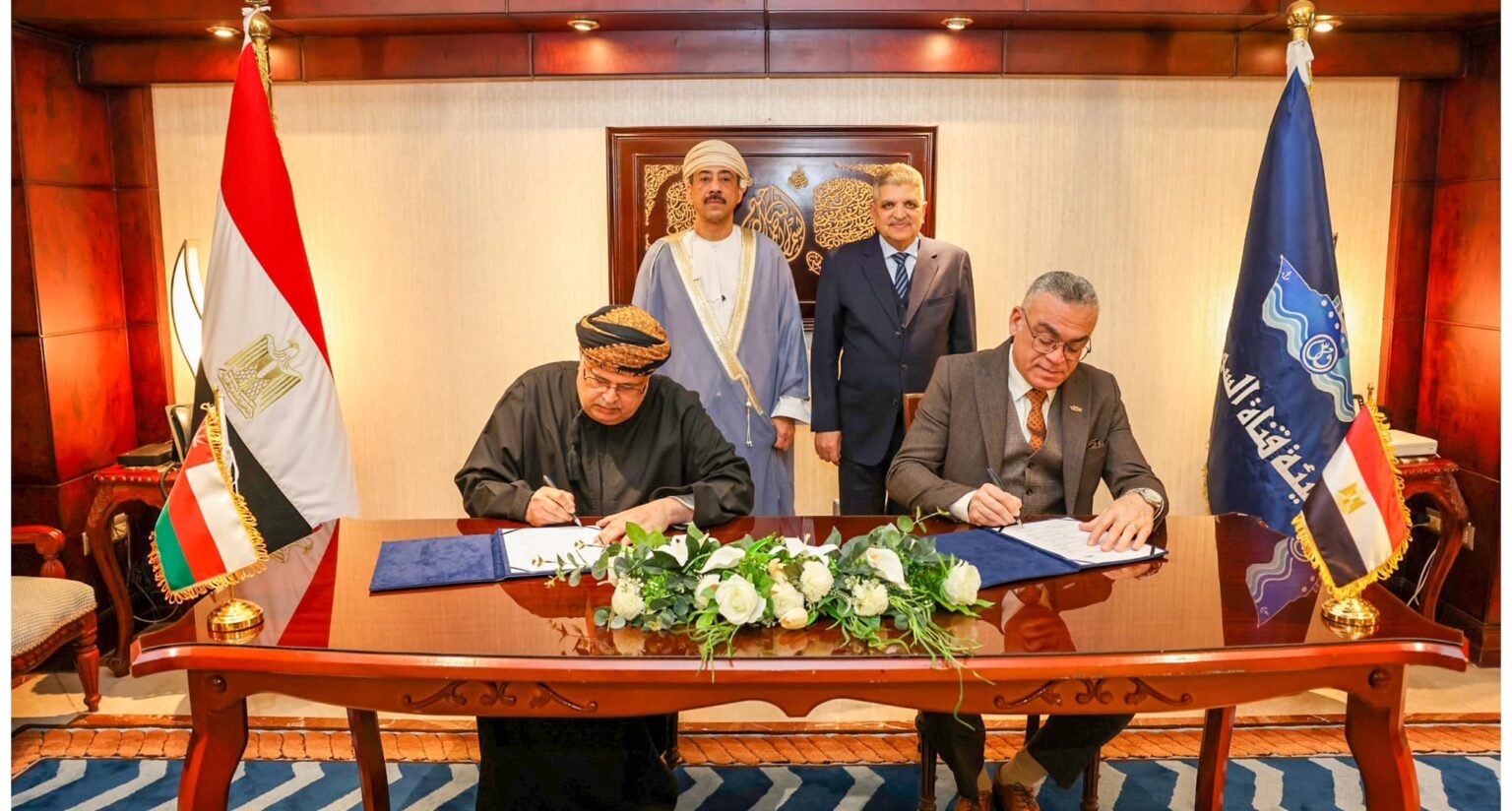 هيئة قناة السويس توقع مذكرة تبادل رؤى مع العُمانية للخدمات اللوجستية المتكاملة