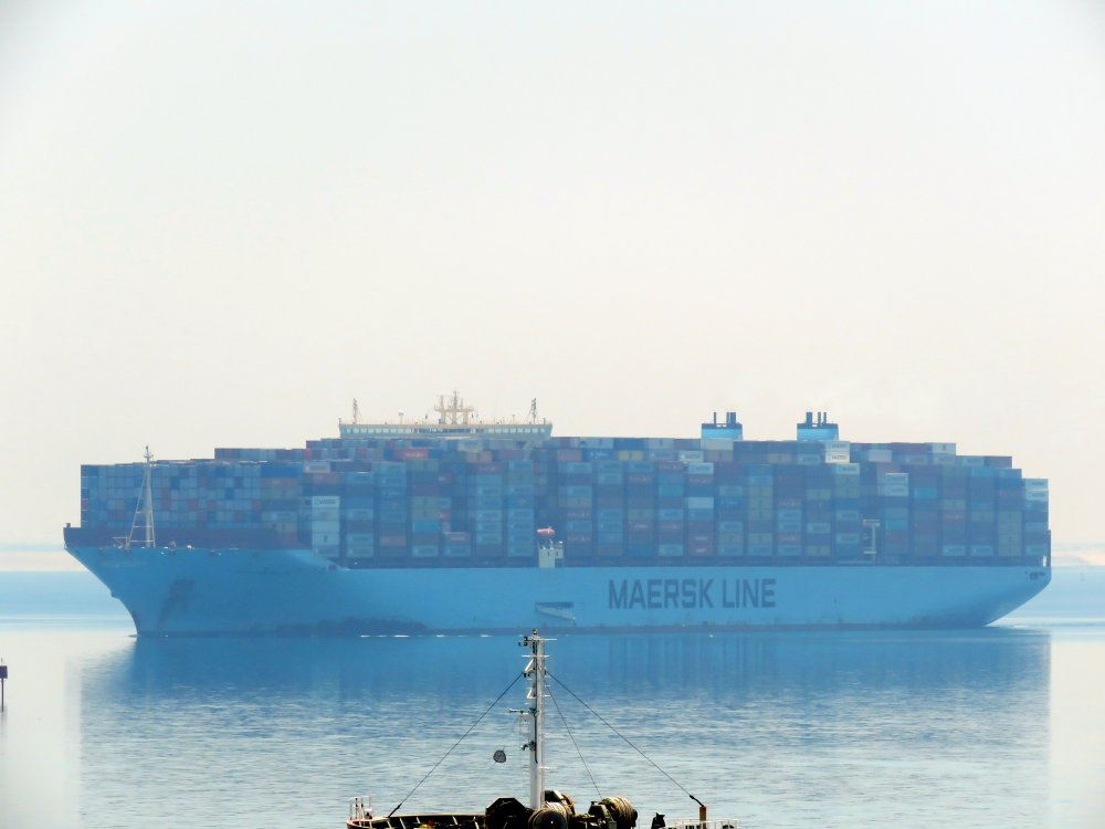 M/V MARCHEN MAERSK تبدأ العودة عبر قناة السويس.. والعبور المتوقع 2 أكتوبر