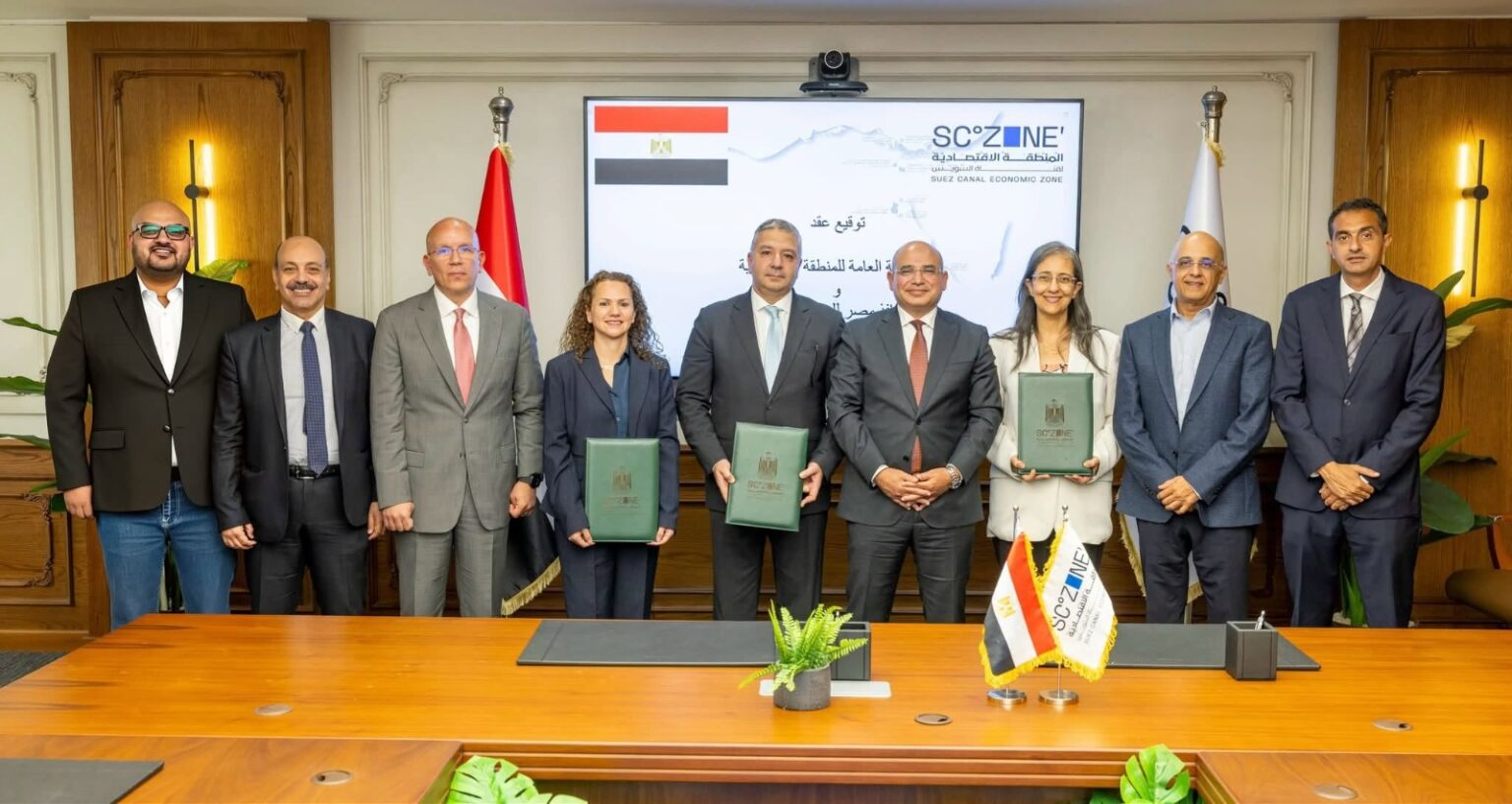 مليار جنيه لتنظيم 1100 شاحنة يوميًا بميناء السخنة