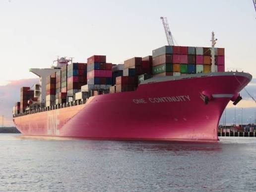 Premier Alliance تدخل طريق السويس.. وCOSCO تضع M/V OOCL SPAIN على المسار غربًا